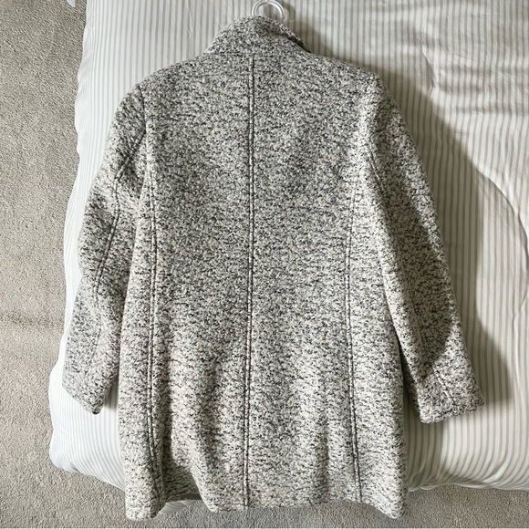 LOFT Boucle Coat - Picture 2 of 6